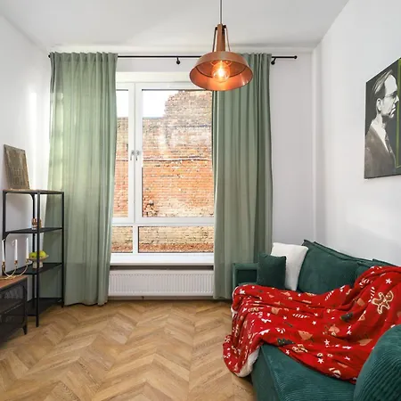 Golden In - Stylish And Cozy - Zabkowska A דירה ורשה