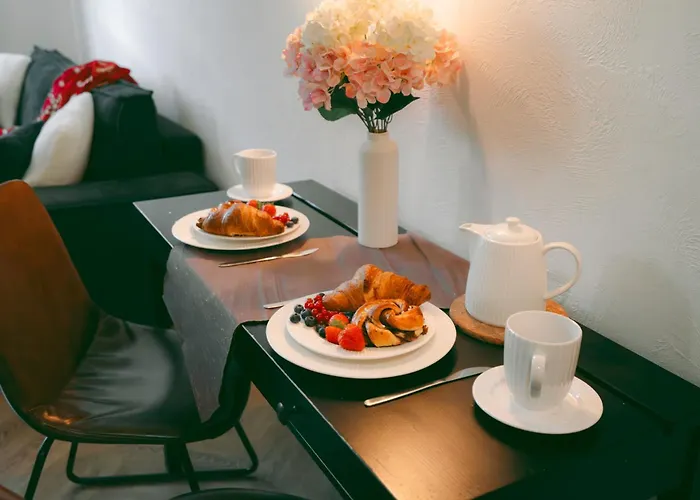 Golden Apartments In Warsaw - Stylish And Cozy Studio - Zabkowska A Daire Varşova